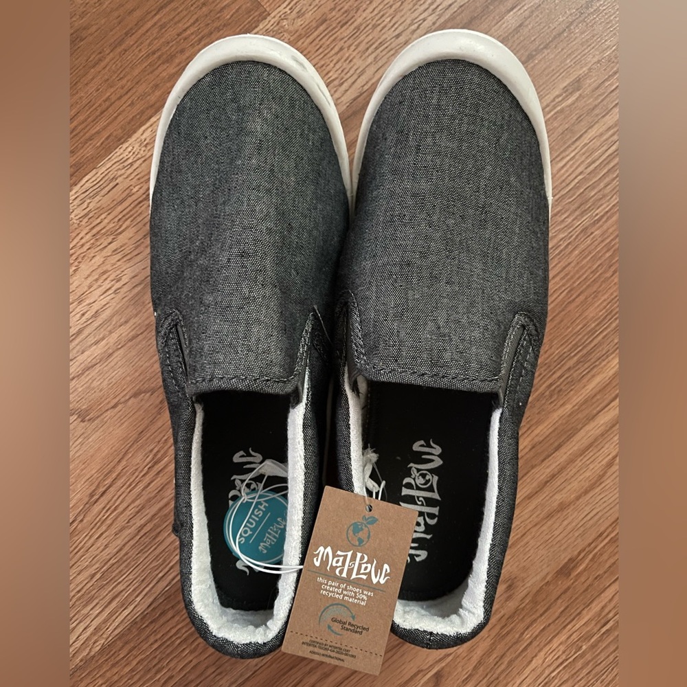 Mad Love Kasandra Wide Width Slip-On Sneakers-Size 11W